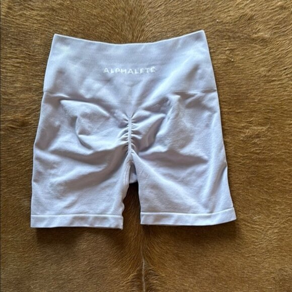 Alphalete Amplify Shorts in Misty Lilac - Picture 1 of 4